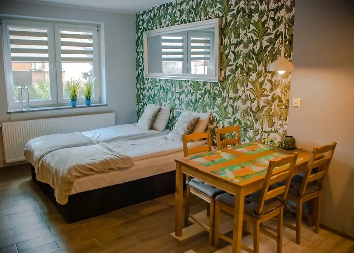 Boczna 5a Gościnne 3* Szczawno-Zdroj